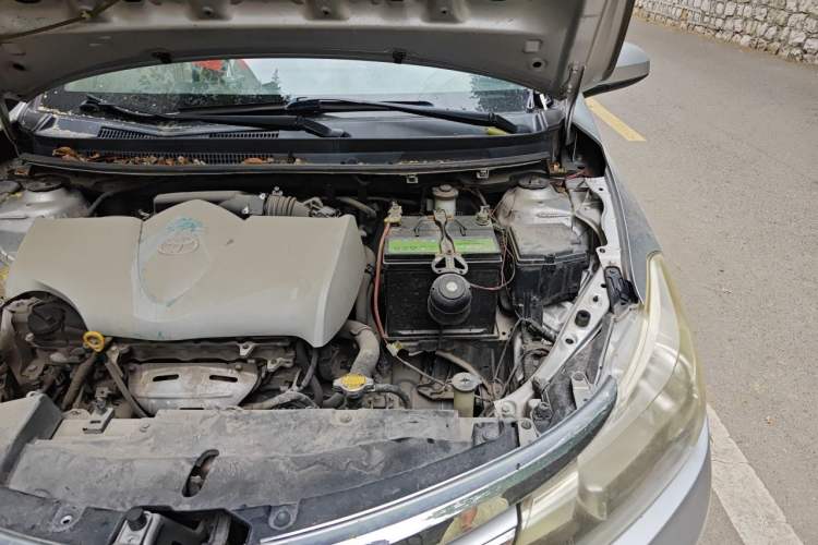 Used Toyota Vios 2014 1.5L Manual ZhiZhen Edition Engine Bay Left