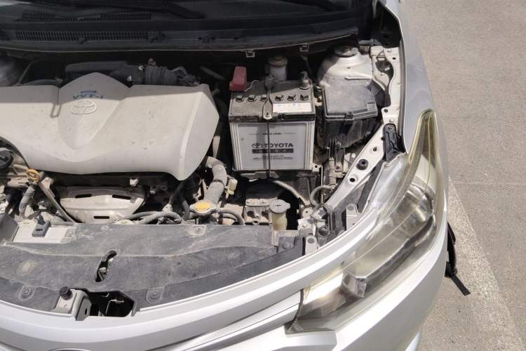 Used Toyota Vios 2014 1.3L Automatic Standard Edition Engine Bay Left