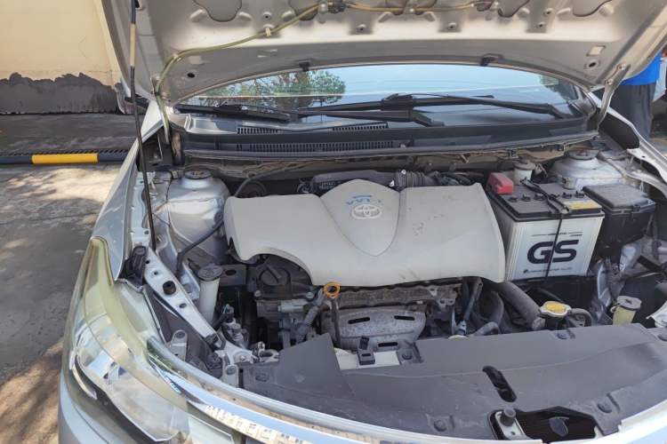 Used Toyota Vios 2014 1.5L Manual ZhiShang Edition Engine Bay Right