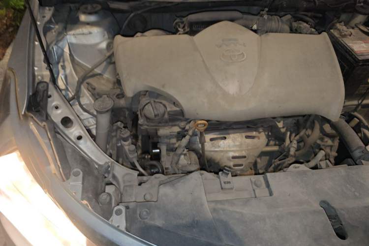 Used Toyota Vios 2014 1.5L Automatic ZhiZhen Edition Engine Bay Right