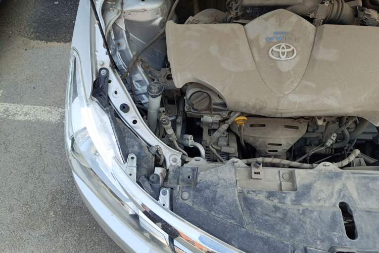 Used Toyota Vios 2014 1.5L Manual ZhiZhen Edition Engine Bay Right