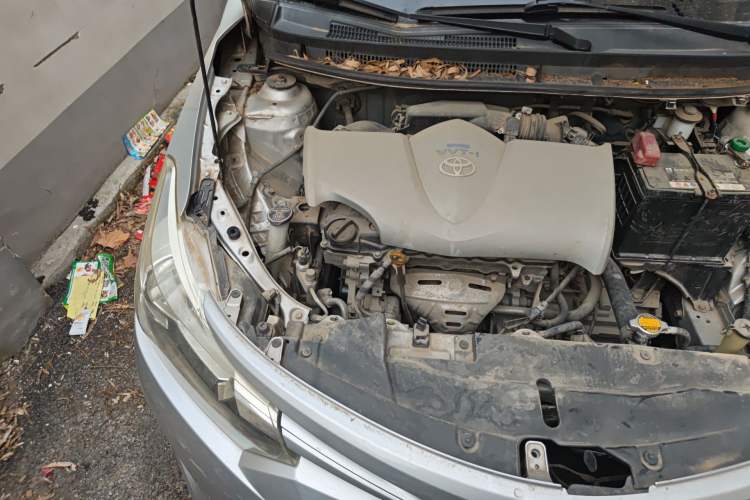Used Toyota Vios 2014 1.3L Manual Xiang Edition Engine Bay Right