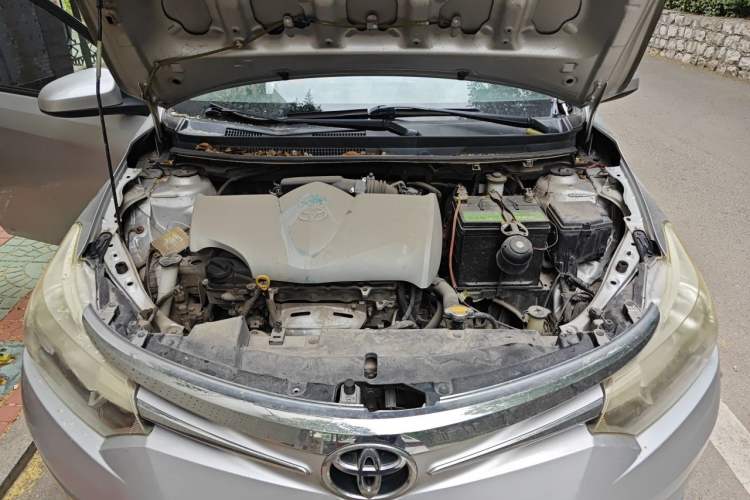 Used Toyota Vios 2014 1.5L Manual ZhiZhen Edition Engine Bay