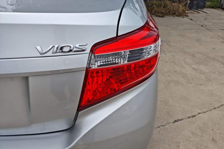 Used Toyota Vios 2014 1.5L Manual ZhiZhen Edition Exterior 3