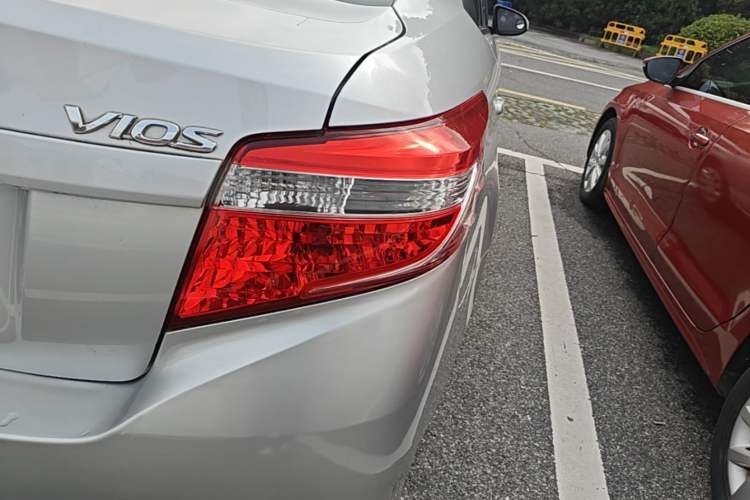Used Toyota Vios 2014 1.5L Automatic ZhiZhen Edition Exterior 3