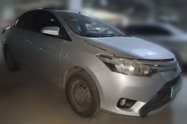 Used Toyota Vios 2014 1.3L Automatic Standard Edition Front Right 45 Deg