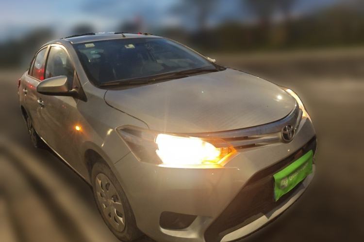 Used Toyota Vios 2014 1.5L Automatic ZhiZhen Edition Front Right 45 Deg