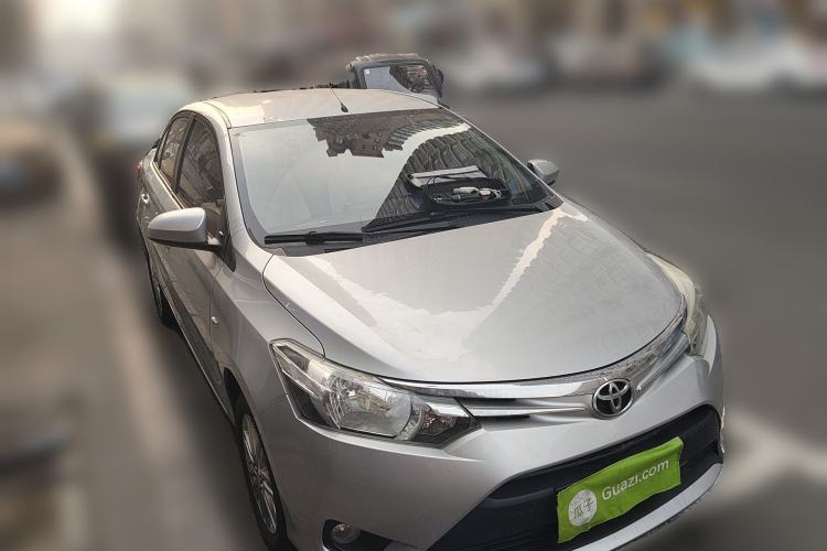 Used Toyota Vios 2014 1.3L Automatic ZhiShang Edition Front Right 45 Deg