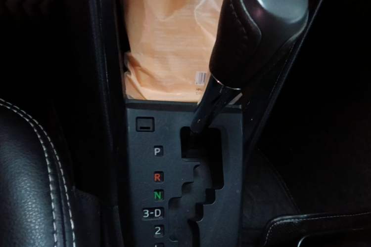 Used Toyota Vios 2014 1.5L Automatic ZhiZhen Edition Gear Lever