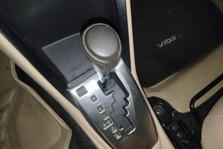 Used Toyota Vios 2014 1.5L Automatic ZhiZhen Edition Gear Lever
