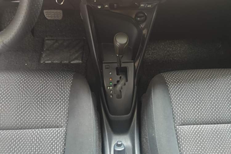 Used Toyota Vios 2014 1.5L Automatic ZhiZhen Edition Gear Lever