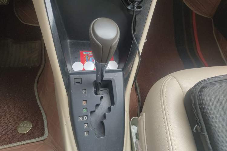 Used Toyota Vios 2014 1.5L Automatic ZhiZhen Edition Gear Lever