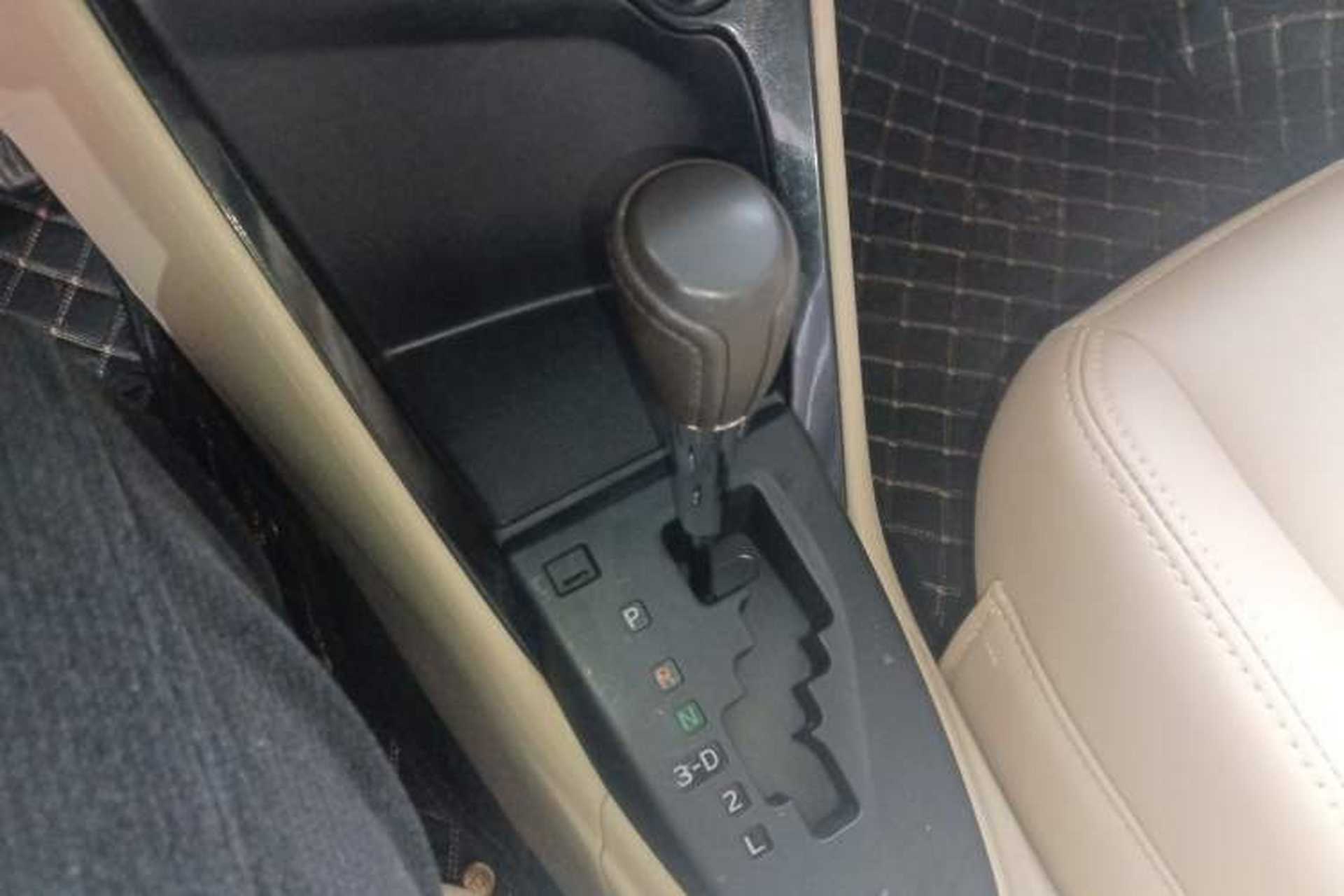 Used Toyota Vios 2014 1.5L Automatic ZhiZhen Edition Gear Lever