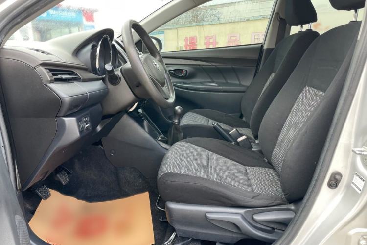 Used Toyota Vios 2014 1.3L Manual Xiang Edition Interior 3