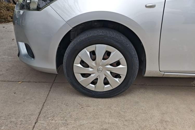Used Toyota Vios 2014 1.5L Manual ZhiZhen Edition Left Front Wheel Hub