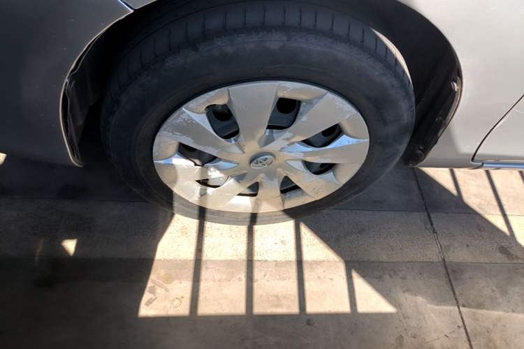 Used Toyota Vios 2014 1.5L Manual ZhiZhen Edition Left Front Wheel Hub