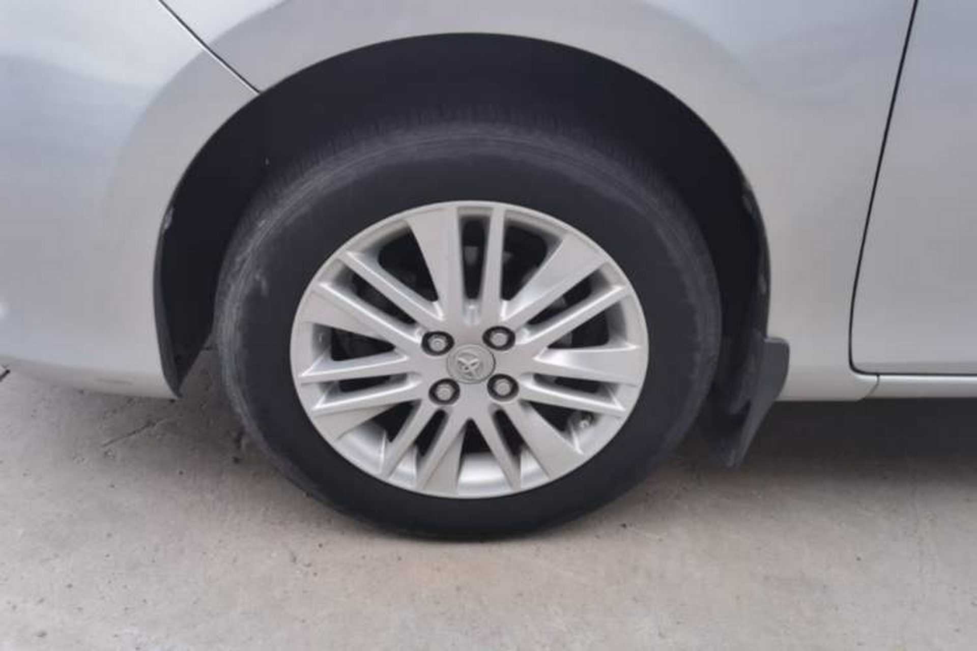 Used Toyota Vios 2014 1.5L Manual ZhiZhen Edition Left Front Wheel Hub