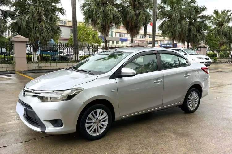 Ojetý Toyota Vios 2014 1.5L Automatic ZhiZhen Edition Guazi used car, China used car export, Used car for sale, Used  cars, Cheapest cars for sale