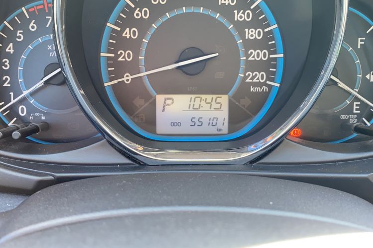 Used Toyota Vios 2014 1.5L Automatic ZhiZhen Edition Odometer Close Up