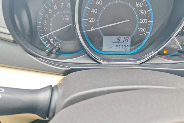 Used Toyota Vios 2014 1.5L Manual ZhiZhen Edition Odometer Close Up