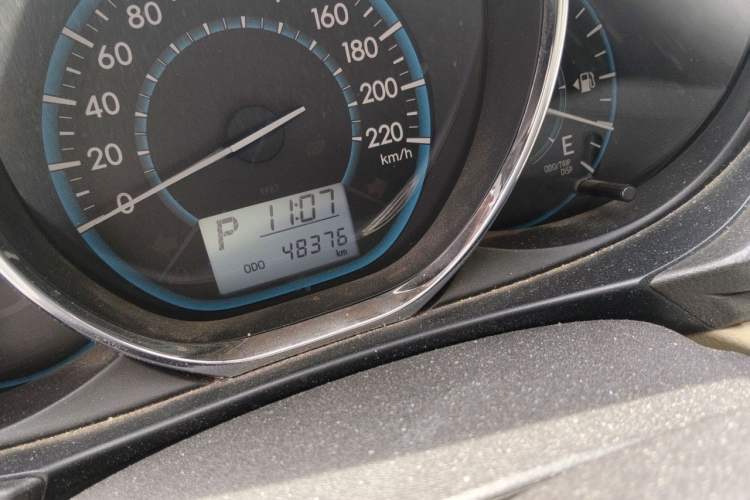 Used Toyota Vios 2014 1.3L Automatic Standard Edition Odometer Close Up