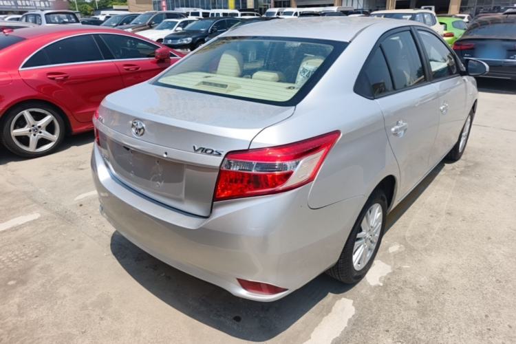 Used Toyota Vios 2014 1.3L Automatic ZhiShang Edition Rear Right 45 Deg