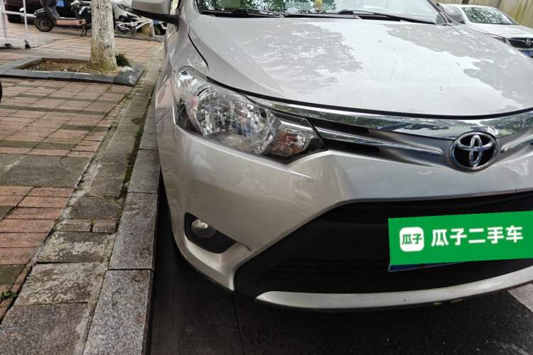 Used Toyota Vios 2014 1.5L Automatic ZhiZhen Edition Right Front Headlight