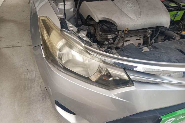 Used Toyota Vios 2014 1.5L Automatic ZhiZhen Edition Right Front Headlight