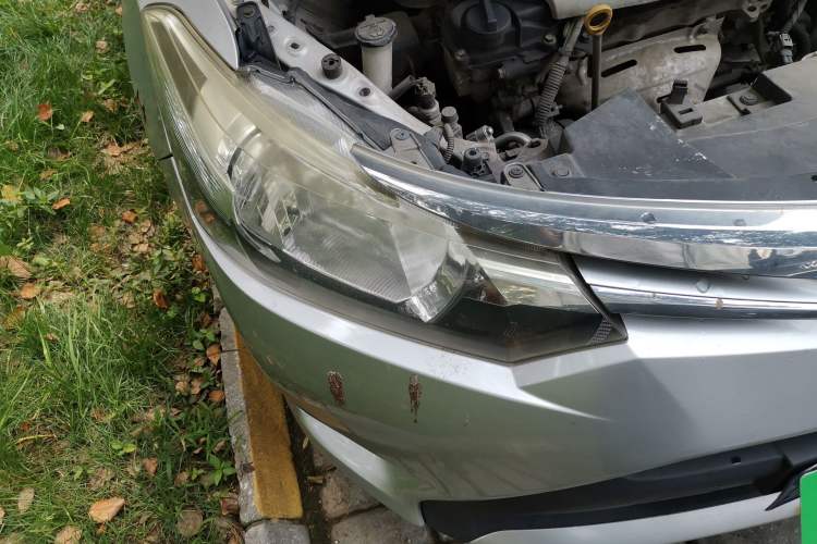 Used Toyota Vios 2014 1.5L Manual ZhiZhen Edition Right Front Headlight