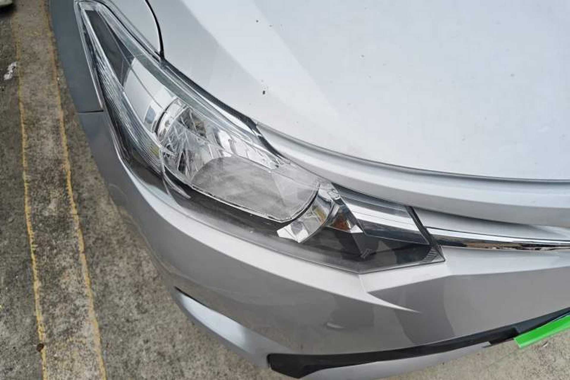 Used Toyota Vios 2014 1.3L Automatic Standard Edition Right Front Headlight