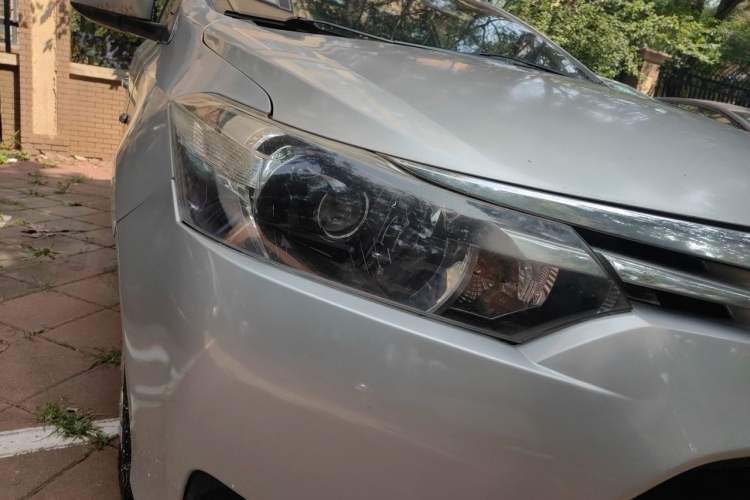 Used Toyota Vios 2014 1.3L Manual Xiang Edition Right Front Headlight