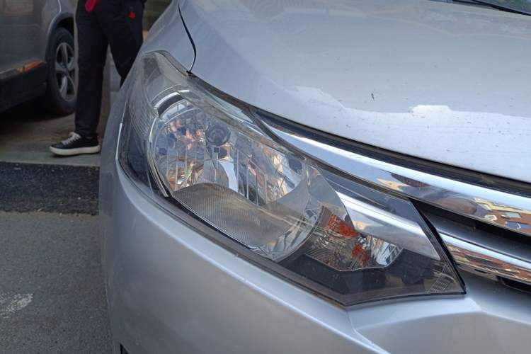 Used Toyota Vios 2014 1.5L Manual ZhiZhen Edition Right Front Headlight