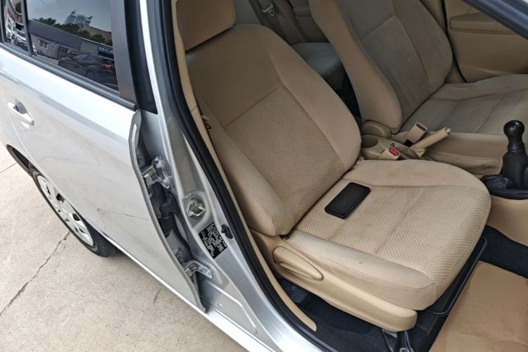 Used Toyota Vios 2014 1.5L Manual ZhiZhen Edition Right Front Seat