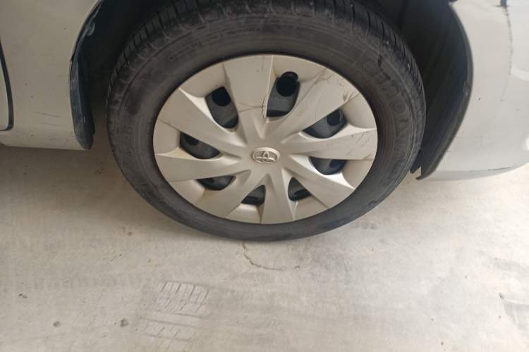 Used Toyota Vios 2014 1.5L Automatic ZhiZhen Edition Right Front Wheel Hub