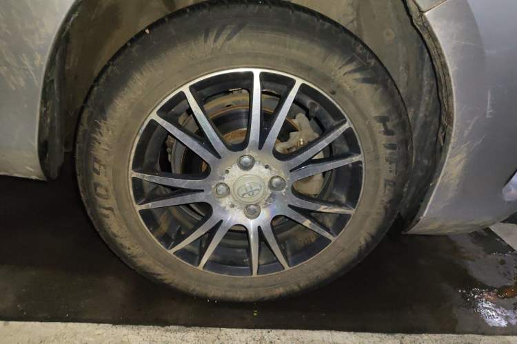 Used Toyota Vios 2014 1.5L Automatic ZhiZhen Edition Right Front Wheel Hub
