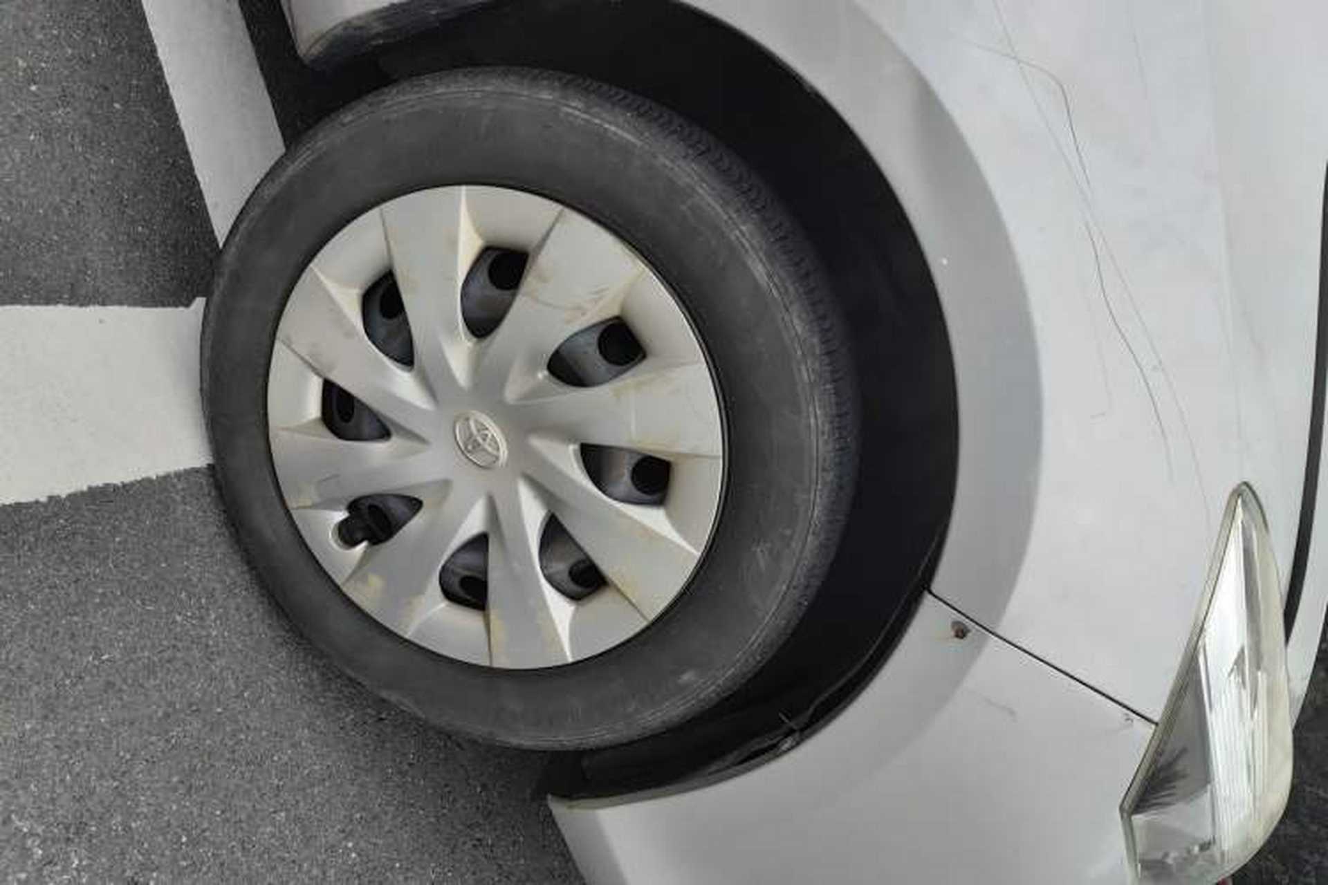 Used Toyota Vios 2014 1.5L Automatic ZhiZhen Edition Right Front Wheel Hub
