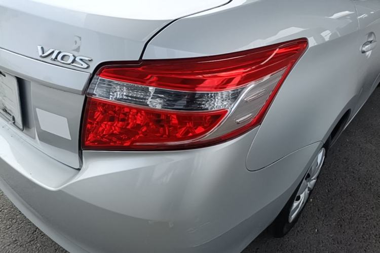 Used Toyota Vios 2014 1.3L Manual Xiang Edition Right Rear Taillight