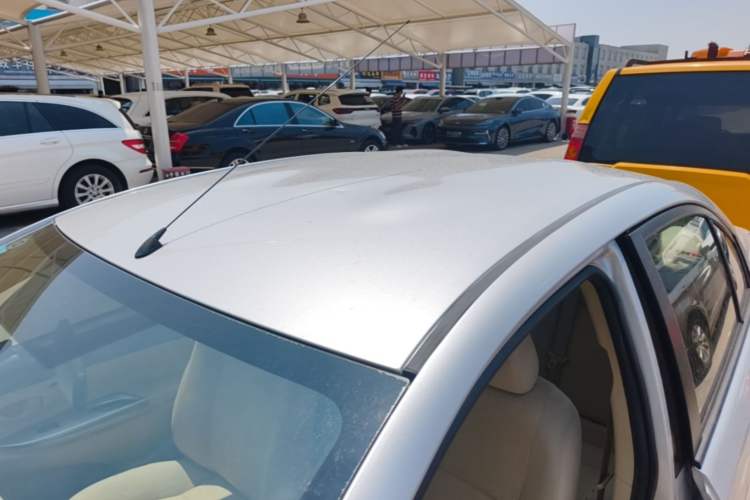 Used Toyota Vios 2014 1.3L Automatic ZhiShang Edition Roof