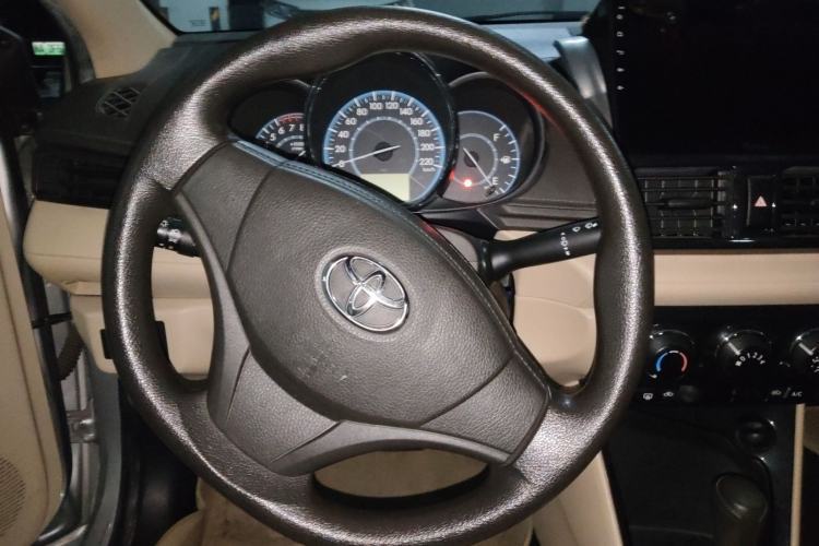 Used Toyota Vios 2014 1.5L Automatic ZhiZhen Edition Steering Wheel