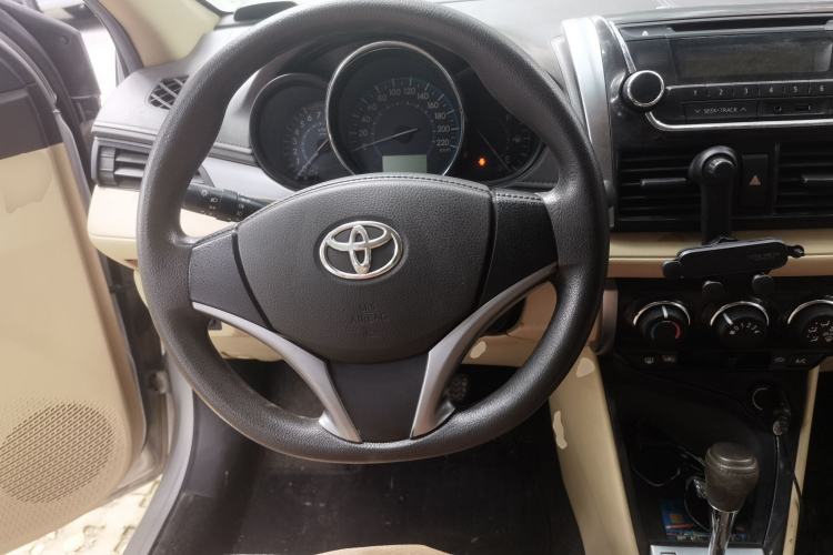 Used Toyota Vios 2014 1.5L Automatic ZhiShang Edition Steering Wheel