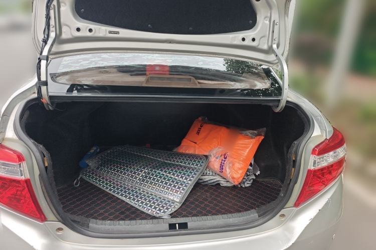Used Toyota Vios 2014 1.5L Automatic ZhiZhen Edition Trunk