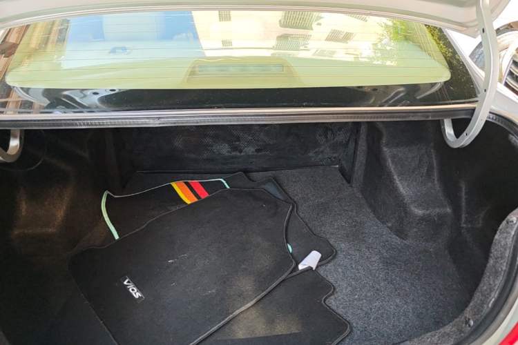 Used Toyota Vios 2014 1.5L Automatic ZhiZhen Edition Trunk