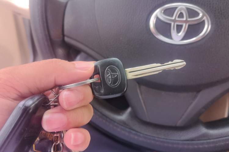 Used Toyota Vios 2014 1.3L Manual Value Edition Vehicle Key