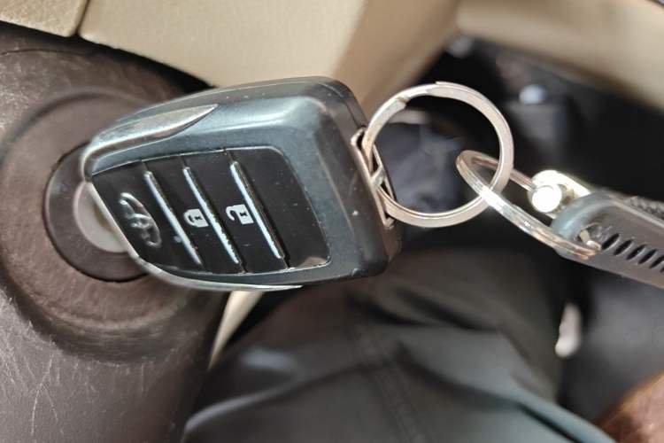 Used Toyota Vios 2014 1.5L Automatic ZhiZhen Edition Vehicle Key