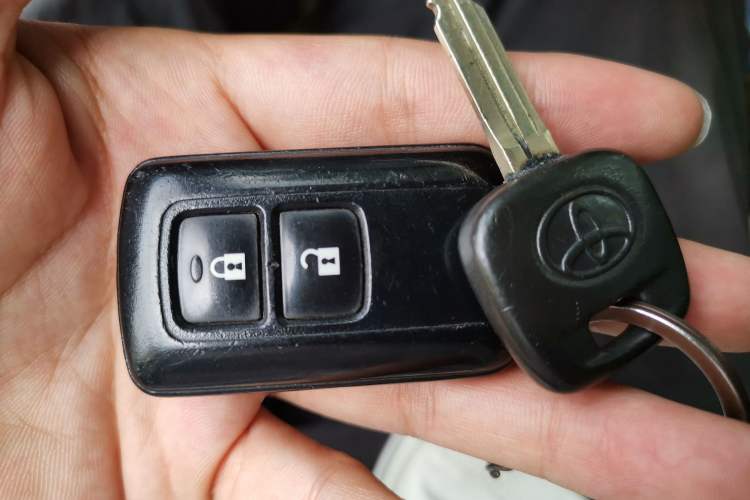 Used Toyota Vios 2014 1.5L Manual ZhiZhen Edition Vehicle Key