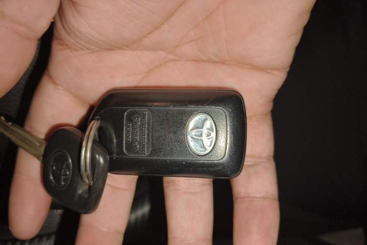 Used Toyota Vios 2014 1.3L Automatic Standard Edition Vehicle Key