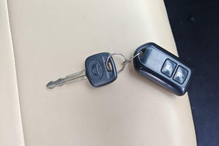 Used Toyota Vios 2014 1.5L Manual ZhiZhen Edition Vehicle Key