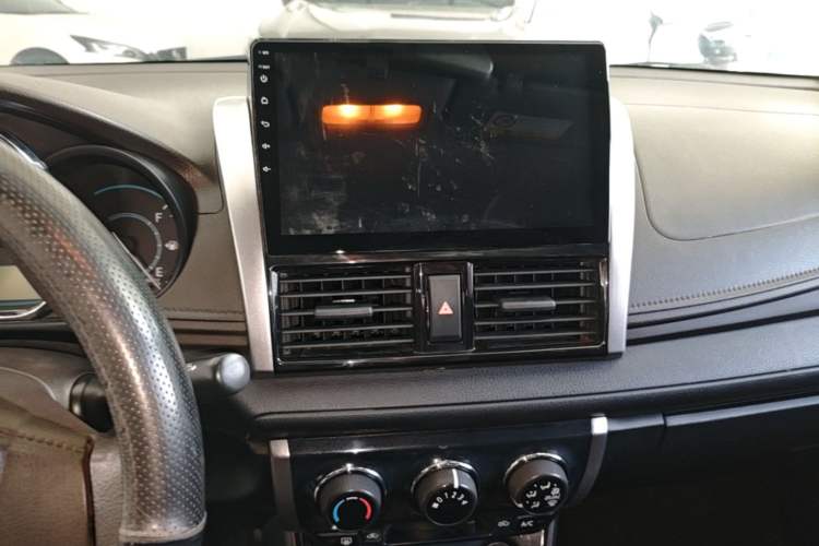 Used Toyota Vios 2014 1.5L Manual ZhiZhen Edition Audio And AC Panel