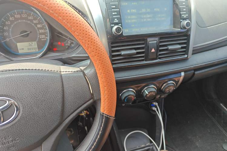 Used Toyota Vios 2014 1.5L Manual ZhiZhen Edition Audio And AC Panel