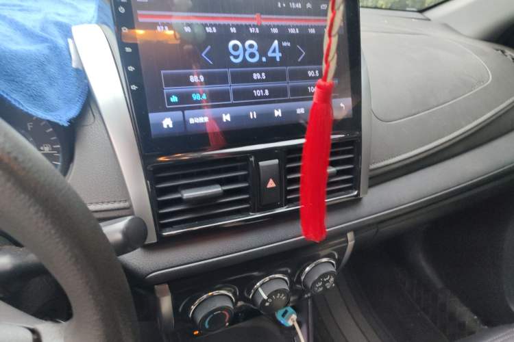 Used Toyota Vios 2014 1.5L Automatic ZhiZhen Edition Audio And AC Panel